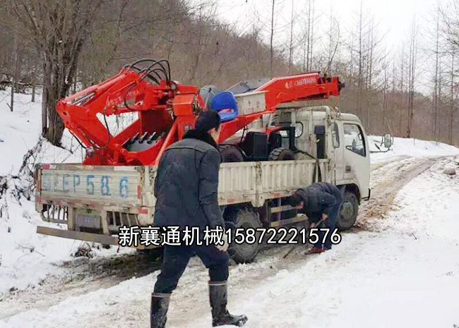 1576291431149889.jpg 冬季扒渣機保養.jpg